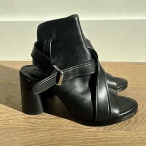 & Other Stories • Leather Peep-Toe Booties